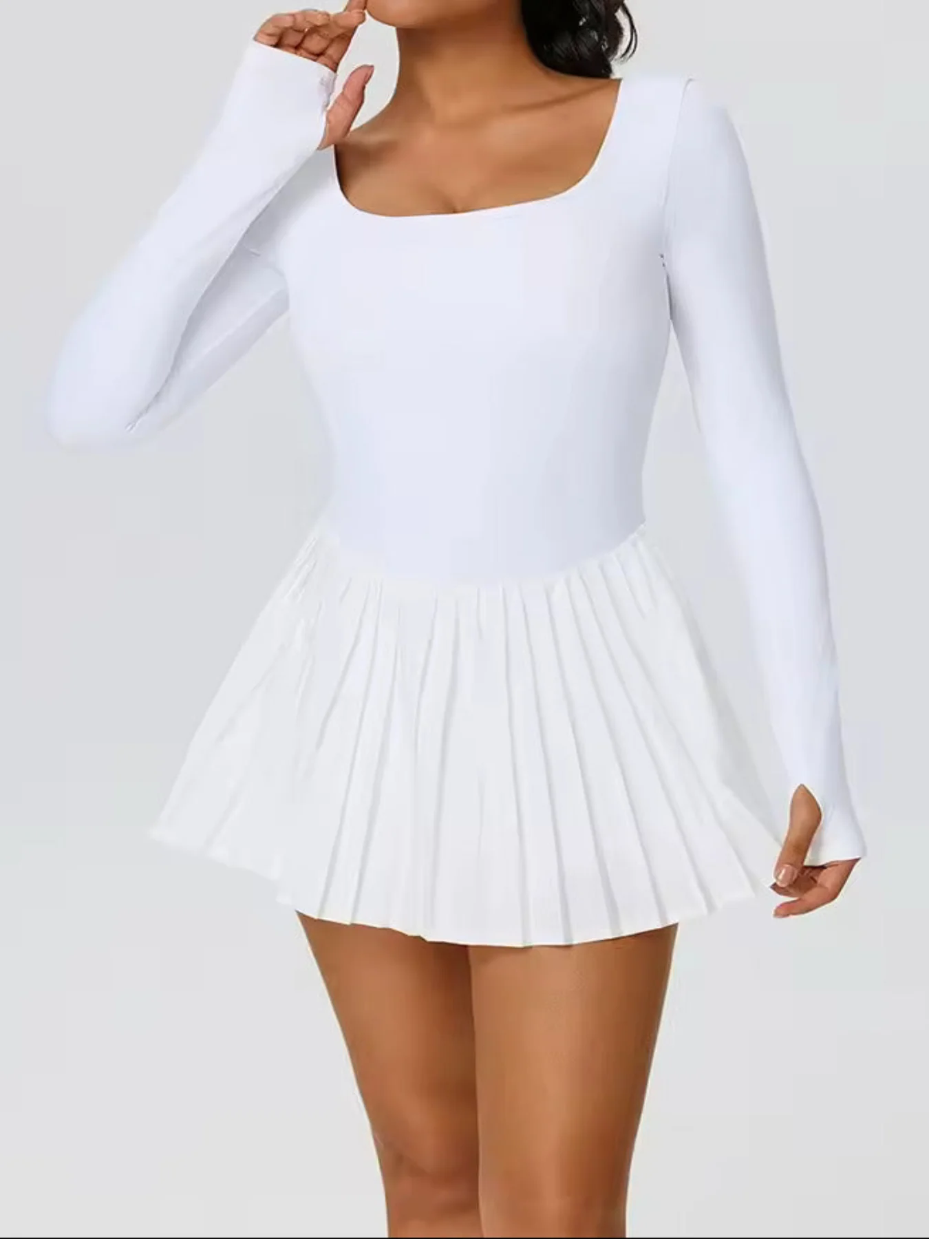 Women  s Tennis Dress  C Long Sleeve Backless Pleated Outfit - Artadvier