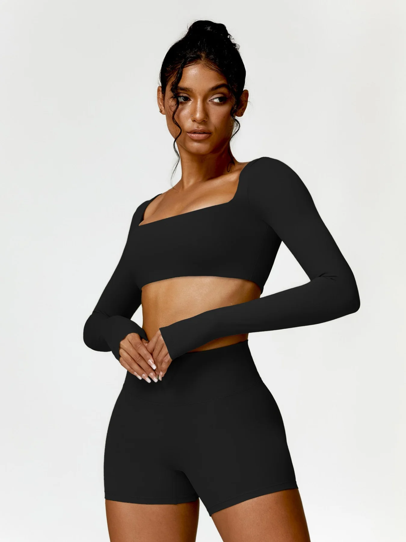 Square Neck Long Sleeve Crop Top - Artadvier
