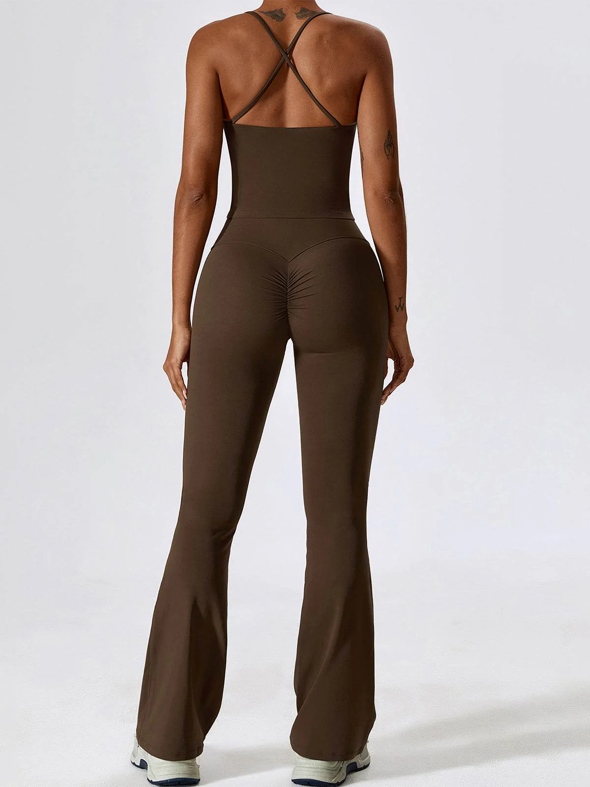 Sport Set with Crossover Strap Tank Top and Flared Pant - Artadvier