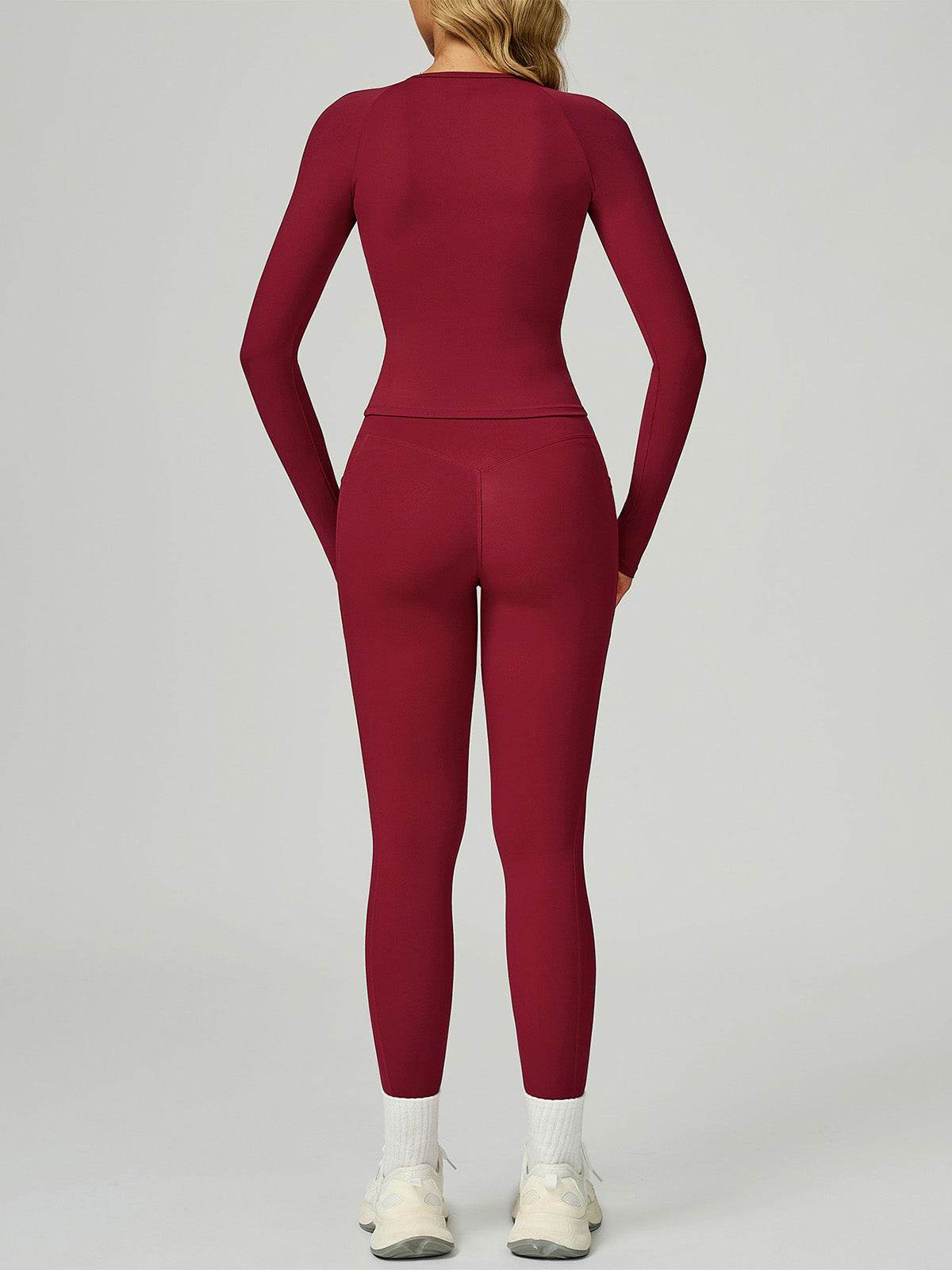Sport Set with Long Sleeve Crew Neck T-Shirt and Legging - Artadvier