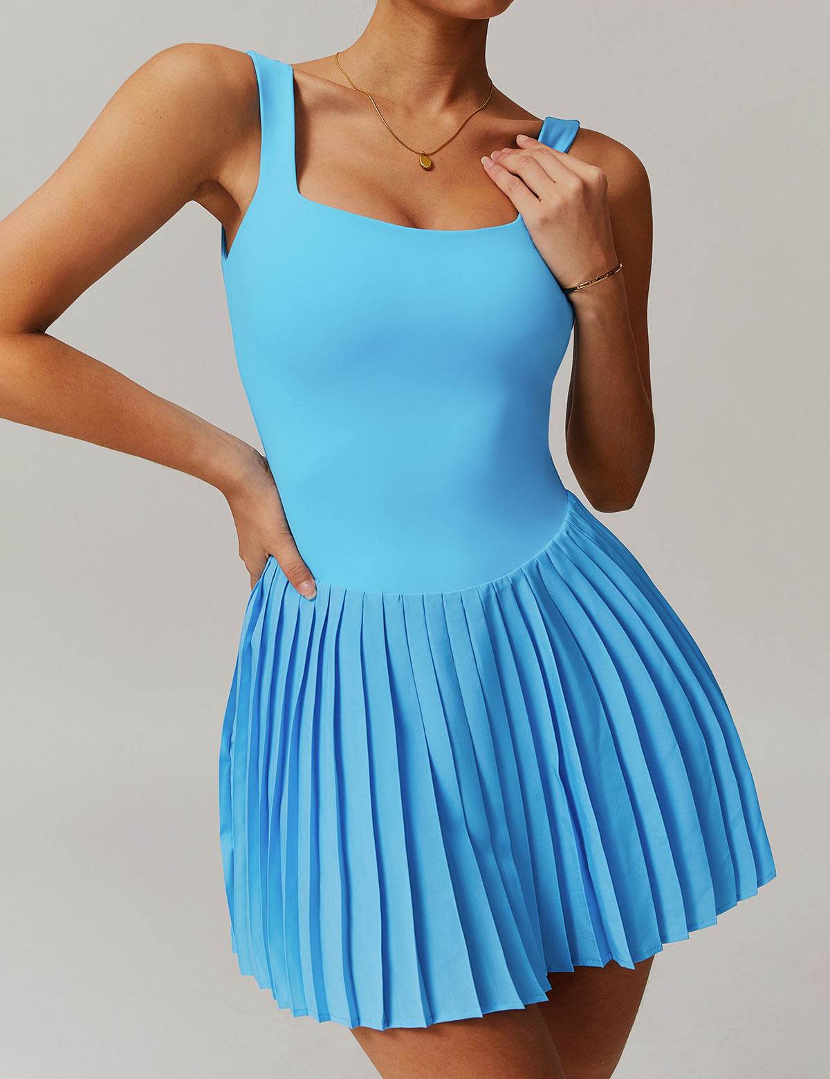 One Piece Tennis Dress with Shorts and Hidden Pockets - Artadvier